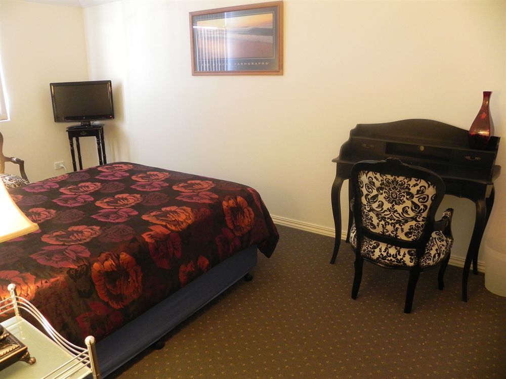 Terrace Central B&B Hotel Fremantle Exterior photo