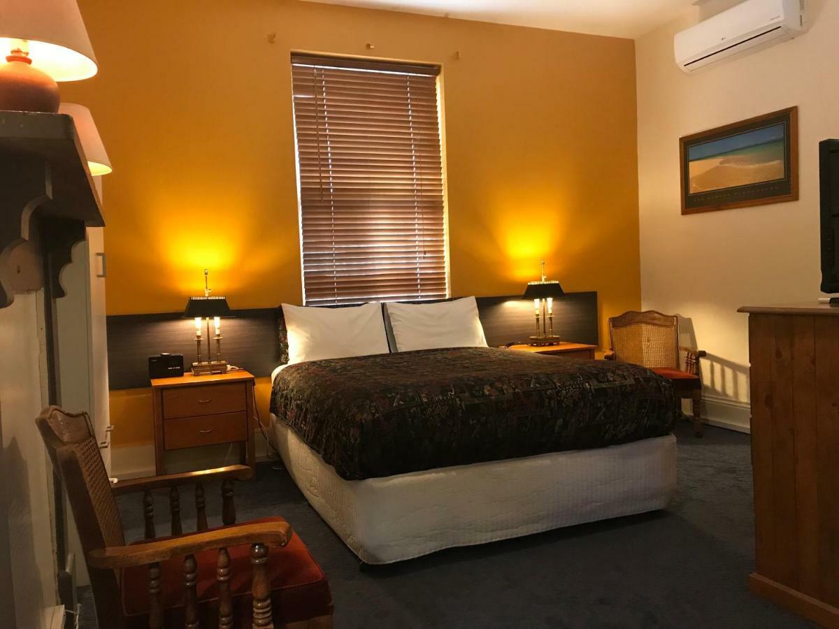 Terrace Central B&B Hotel Fremantle Exterior photo