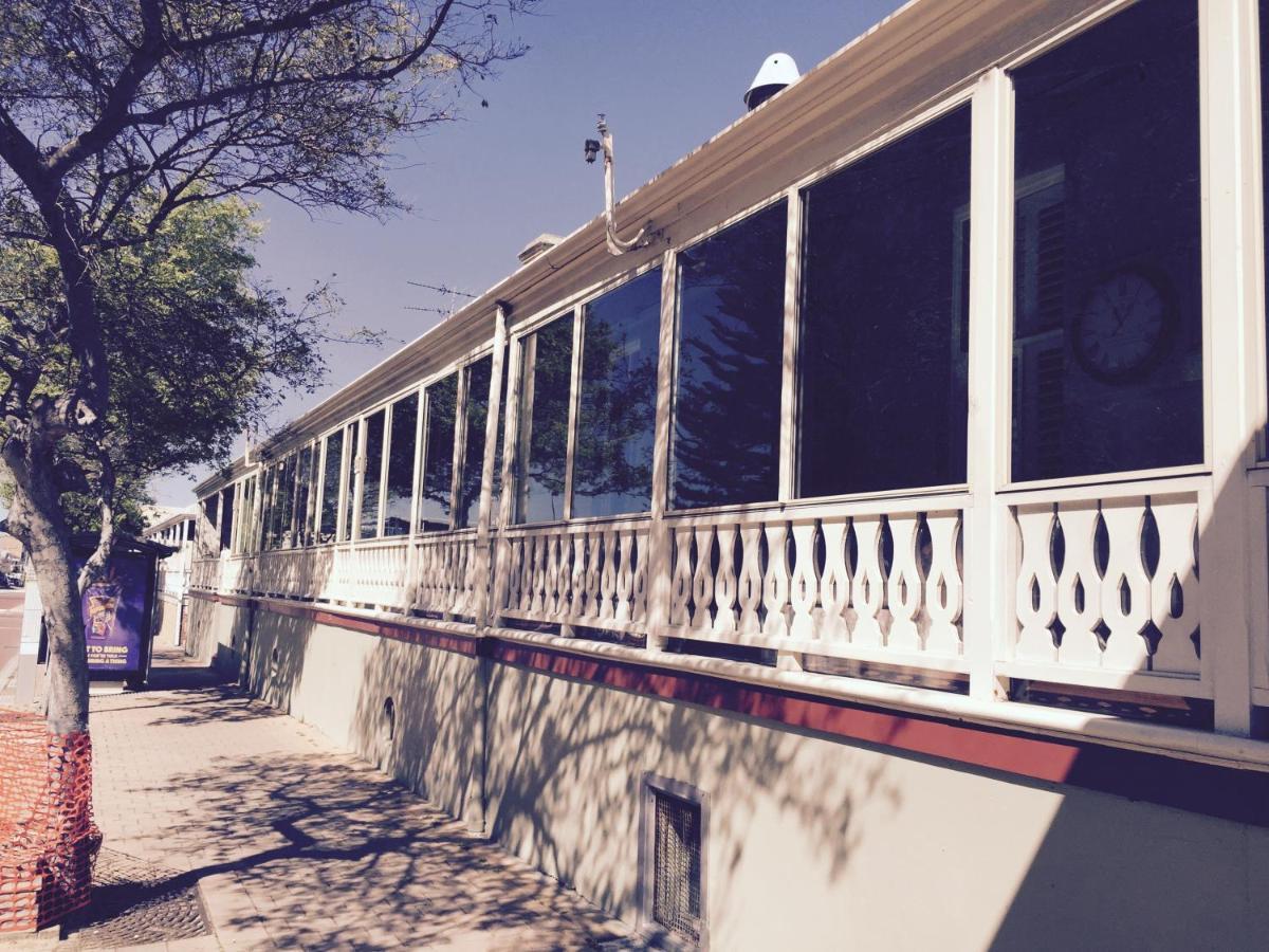 Terrace Central B&B Hotel Fremantle Exterior photo